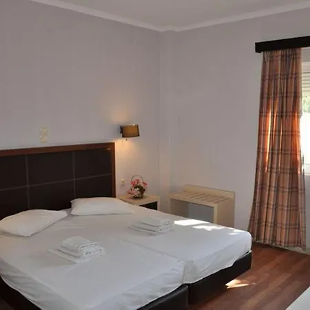 Hotel Elena Arkítsa