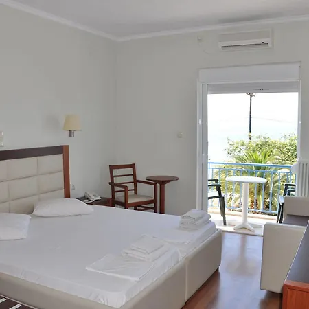 Elena Hotel Arkitsa