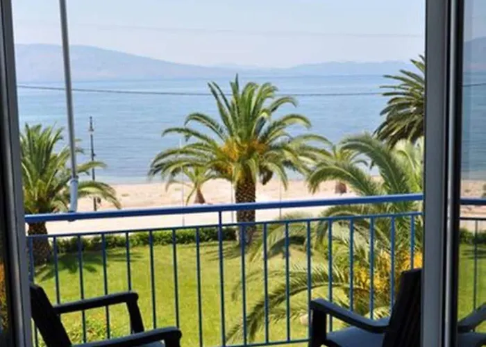 Elena Hotel Arkítsa